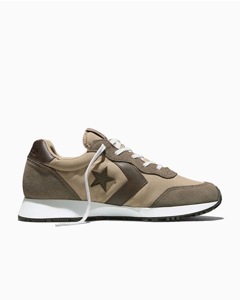 Converse Omega Trainer