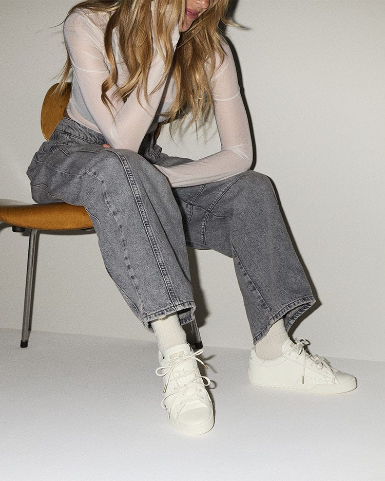 Chuck Taylor Lo