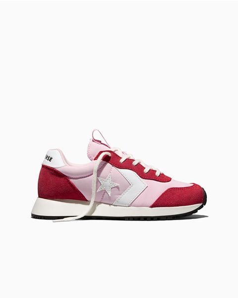 Converse Omega Trainer