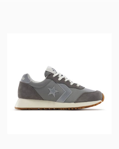 Converse Omega Trainer