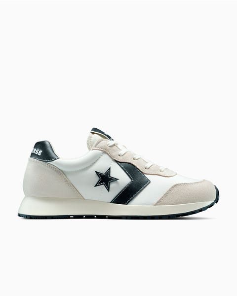 Converse Omega Trainer